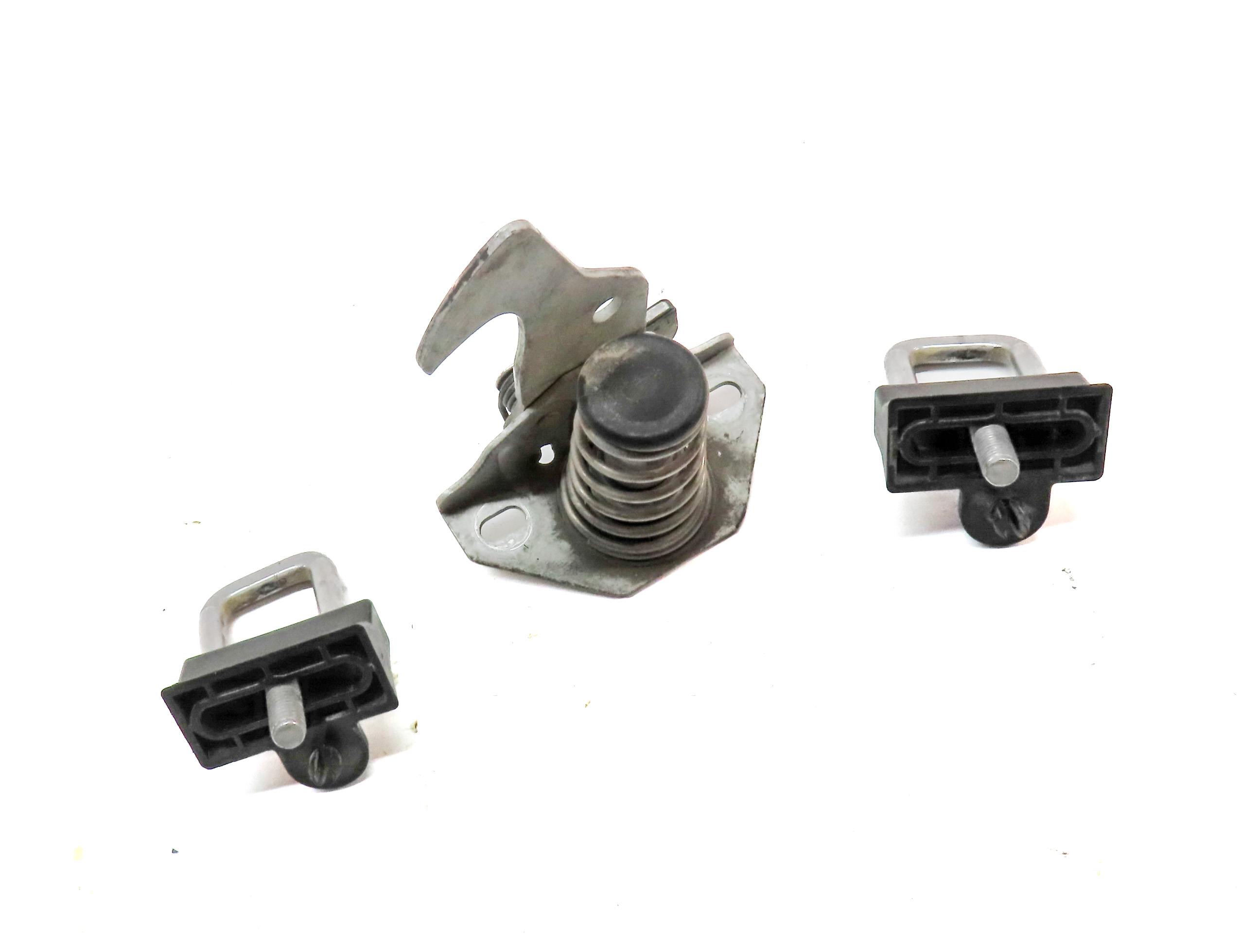 2014 BMW X1 (E84) FRONT HOOD SAFETY CATCH HOOK LATCH CATCH SET/3 — exact item pictured